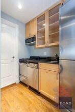 147 Avenue A in New York, NY - Building Photo - Building Photo