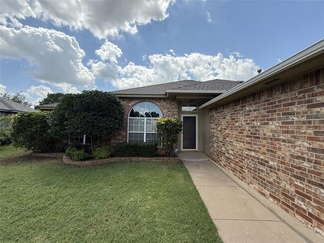 13525 Bell Ave in Oklahoma City, OK - Building Photo - Building Photo