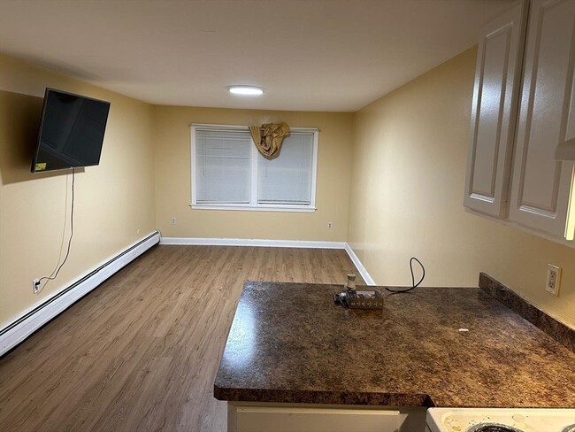 71 Mystic St in Methuen, MA - Building Photo - Building Photo