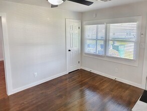 3221 NE 16th St in Oklahoma City, OK - Building Photo - Building Photo