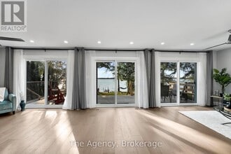 119 Campbell Beach Rd in Kawartha Lakes, ON - Building Photo - Building Photo
