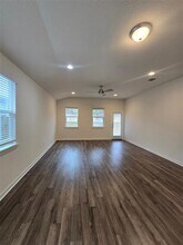 7917 Linnie Ln in Austin, TX - Building Photo - Building Photo