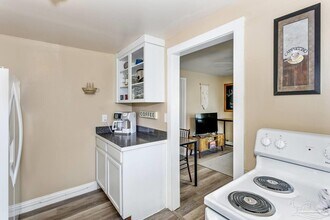 1003 Concordia Blvd in Pensacola, FL - Foto de edificio - Building Photo