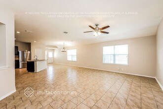 235 Elisabeth Run in San Antonio, TX - Building Photo - Building Photo