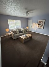 3126 Bracken Woods Ln in Cincinnati, OH - Building Photo - Building Photo