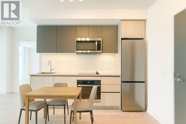 property at 5858 Yonge St