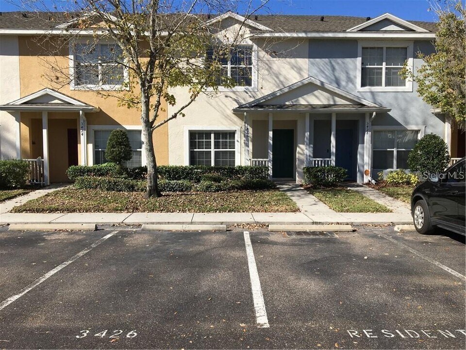 3426 High Hampton Cir in Tampa, FL - Building Photo