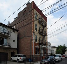 94 Tichenor St in Newark, NJ - Building Photo