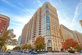 888 N Quincy St in Arlington, VA - Building Photo - Building Photo