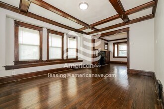 3743 Flora Ave in Kansas City, MO - Foto de edificio - Building Photo