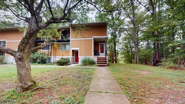 368 Lake Shore S in Montague, NJ - Building Photo - Building Photo
