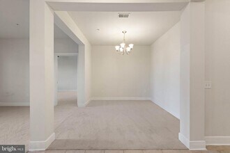 9521 Bastille St in Fairfax, VA - Building Photo - Building Photo