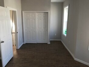 1401 27th St in North Bergen, NJ - Building Photo - Building Photo