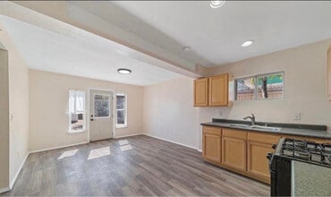 10240 Calcutta Dr in Socorro, TX - Building Photo - Building Photo