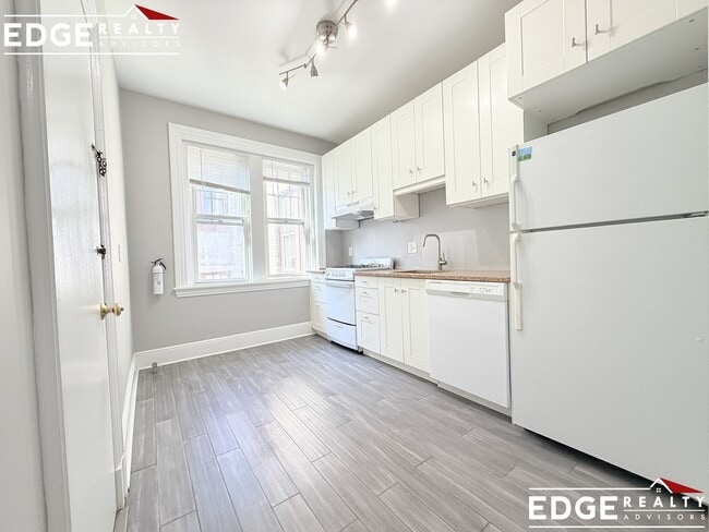 property at 25 Mt Hood Rd