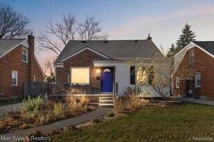 3207 N Altadena Ave in Royal Oak, MI - Building Photo