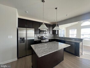 35 Signal Knob Cottage Dr in Strasburg, VA - Building Photo - Building Photo