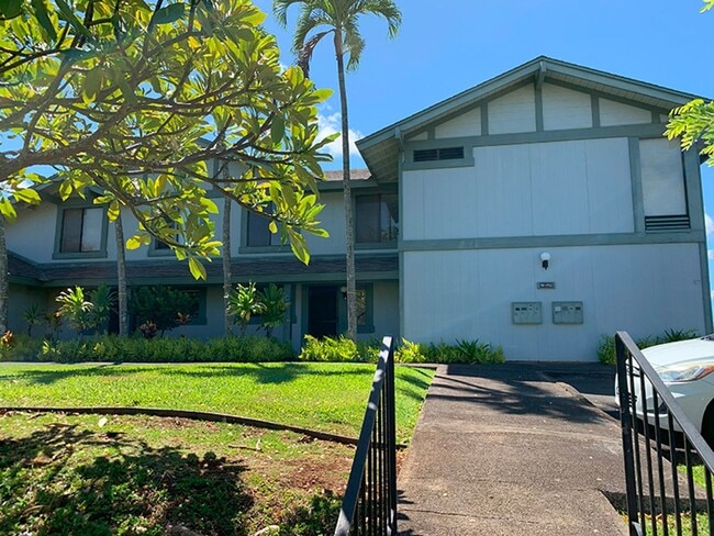 property at 98-1762-1762 Ka?ahumanu St