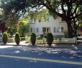 220 Los Gatos in Los Gatos, CA - Building Photo - Building Photo