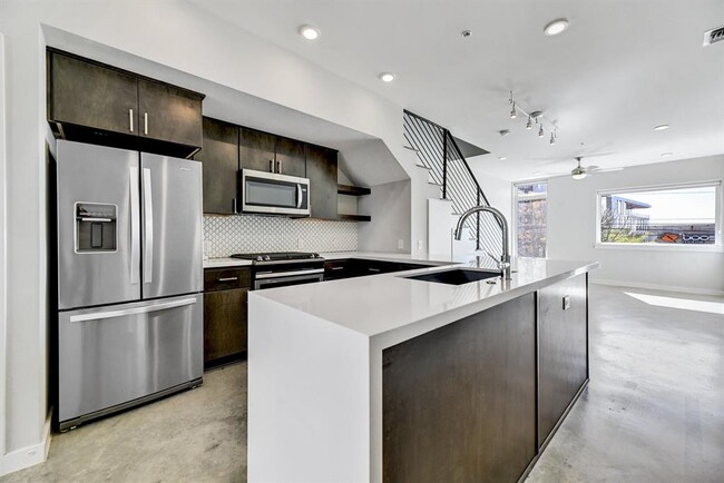 property at 2002 E 7th St
