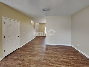 7267 Rampart Ridge Cir S in Jacksonville, FL - Building Photo - Building Photo