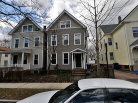 76 Nash St, Unit #1 in New Haven, CT - Building Photo