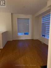 2 Kahshe Ln in Richmond Hill, ON - Building Photo - Building Photo