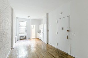 322 East 89 Street Apartments