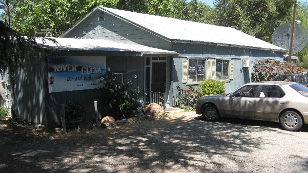 River Glenn Mobile Home Park in Glenn, CA - Building Photo