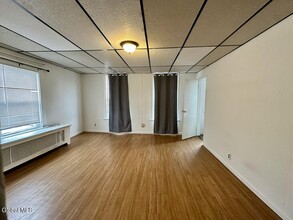 83 14th St in Troy, NY - Building Photo - Building Photo