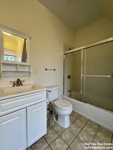 186 Naples Rd, Unit 3 in Brookline, MA - Building Photo - Building Photo