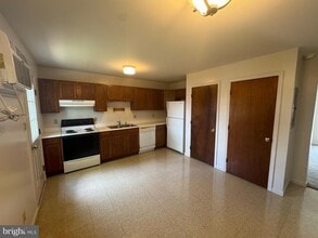 101 FOREST in Chambersburg, PA - Building Photo - Building Photo
