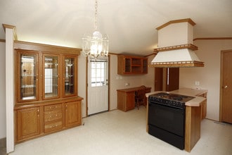 Pebble Creek in Greenwood, IN - Building Photo - Interior Photo