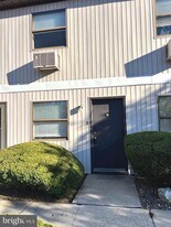 1338-F W Wyomissing Blvd in Reading, PA - Building Photo