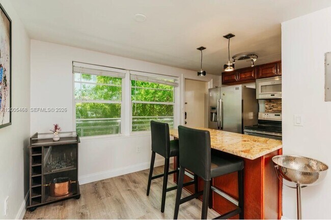 6865 Bay Dr in Miami, FL - Building Photo - Building Photo