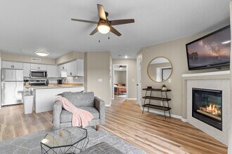 10 Zeller Crossing in North Liberty, IA - Building Photo - Building Photo