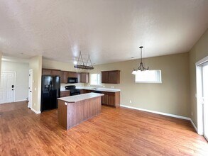 7853 Hilliard Ct in Coeur d'Alene, ID - Building Photo - Building Photo