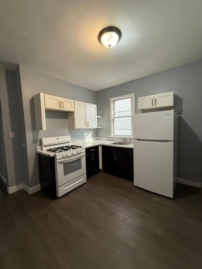 property at 101-103 S 7th St