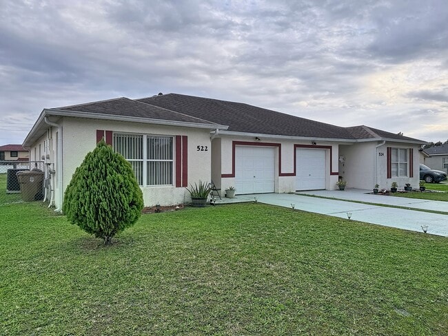522 Imperial Pl in Kissimmee, FL - Building Photo - Building Photo