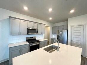 7720 Jacobean WY in Austin, TX - Building Photo - Building Photo