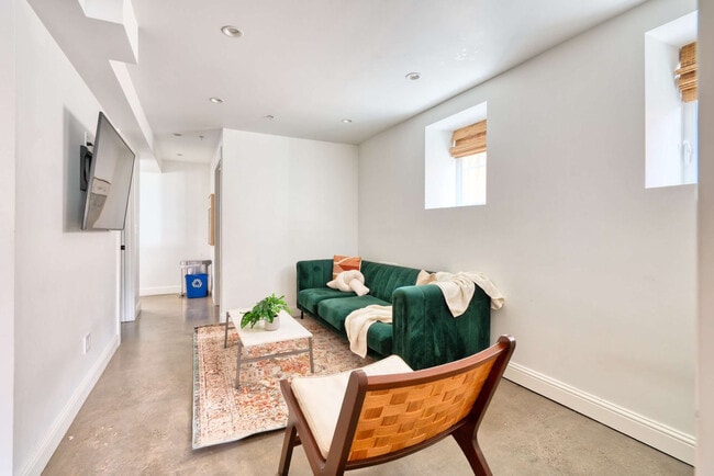 property at 18 NW 22nd Pl