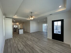 409 Bimini in Venice, FL - Building Photo - Building Photo