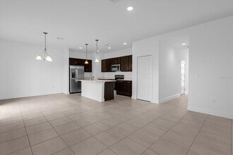 1317 Captiva Cv in Sanford, FL - Building Photo - Building Photo