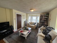 190 Holland St, Unit 3 in Somerville, MA - Building Photo - Building Photo