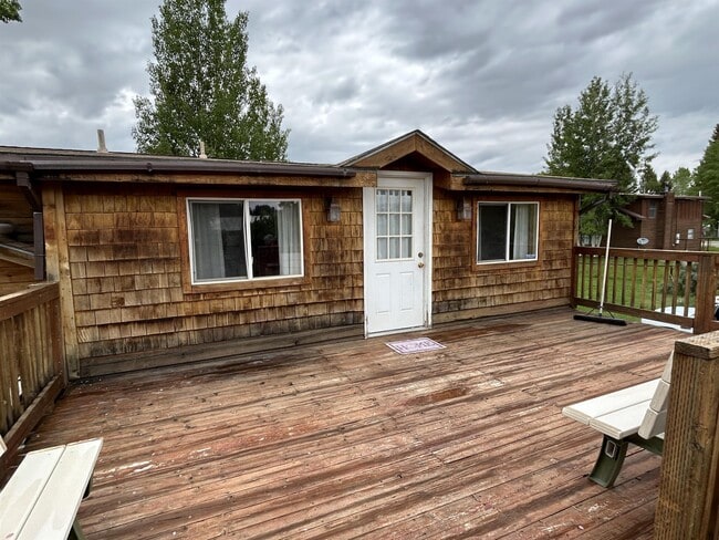 property at 439 S Tyler Ave