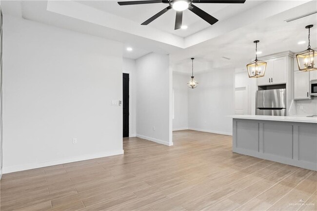 17 Calle Moreno in Brownsville, TX - Building Photo - Building Photo