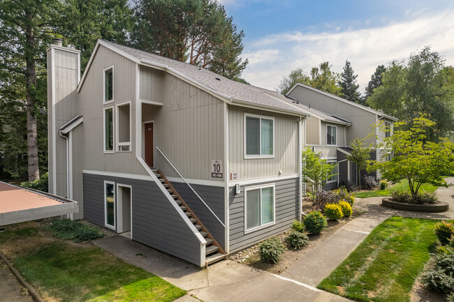 Woodlake in Portland, OR - Foto de edificio - Building Photo