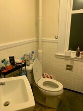 885 Massachusetts Ave in Cambridge, MA - Foto de edificio - Building Photo