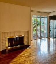 16862 NE 18th St in Bellevue, WA - Building Photo - Building Photo