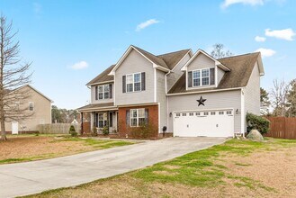 111 Louie Ln in Jacksonville, NC - Building Photo - Building Photo